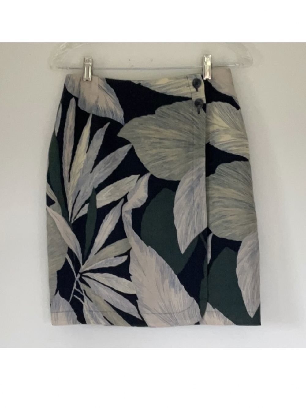 Vintage JONES NEW YORK Tropical Print Linen Wrap Skirt - Size 8P - Petites